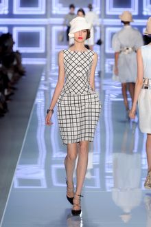 Dior Spring 2012 Black Pumps with Chain Strap - Lyst
