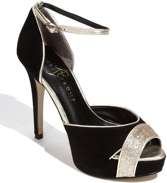  Kyra Pump 
