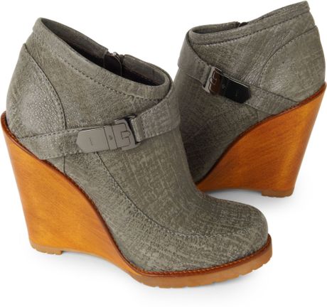 shoe boots grey
