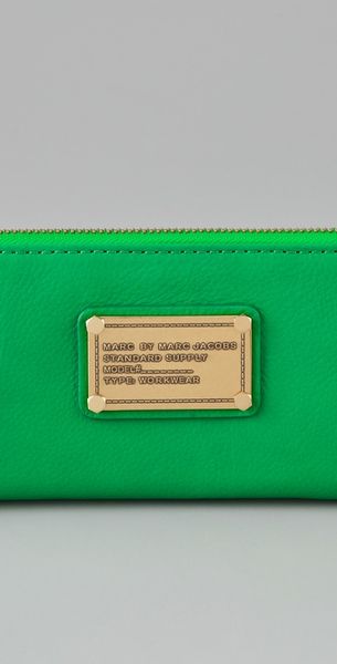 marc jacobs slim wallet