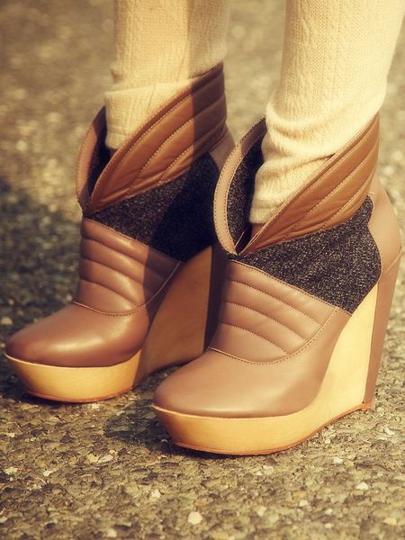Free People Charmene Platform in Brown (taupe / grey) - Lyst