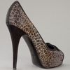 D&g Peep Toe Pump in Brown - Lyst
