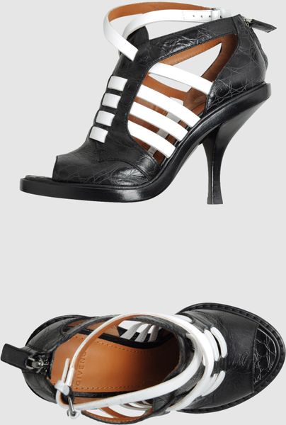 Givenchy Shoe Boots in Black - Lyst