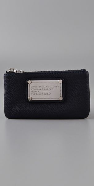  Classic Q Key Pouch 