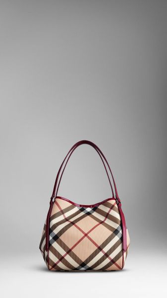 Burberry Small Nova Check Tote in Beige (raspberry sorbet) - Lyst