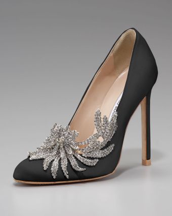 Manolo Blahnik Swan Embellished Satin Pump, Black - Lyst