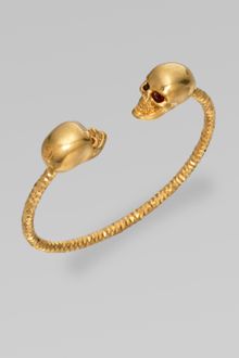 Alexander McQueen Twin Skull Cuff Bracelet - Lyst