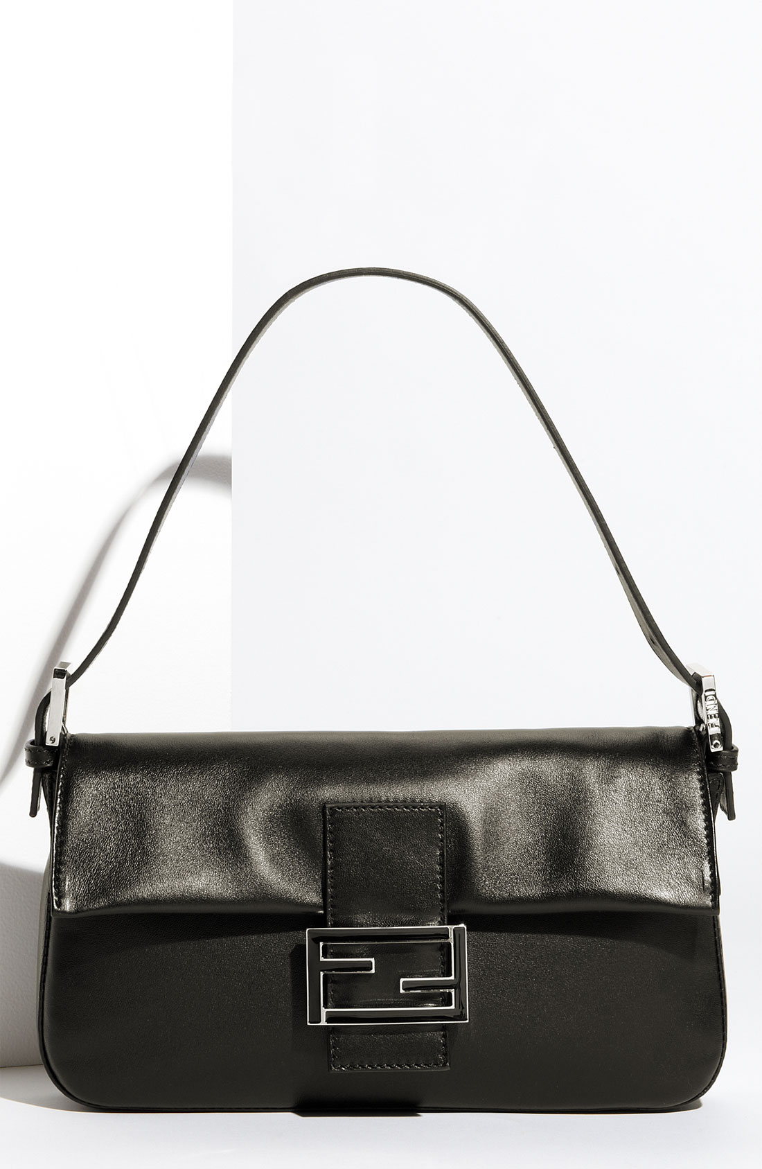 Fendi Baguette Bag in Black | Lyst
