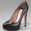 Miu Miu Leather Platform Pump in Black - Lyst