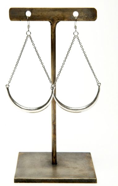 Low Luv X Erin Wasson Crescent Earrings  White Gold in White - Lyst