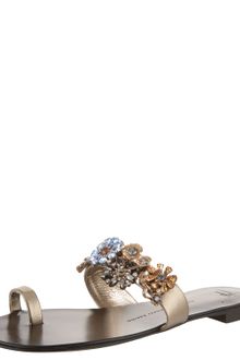 Giuseppe Zanotti Bejeweled Toe-ring Flat Sandal - Lyst