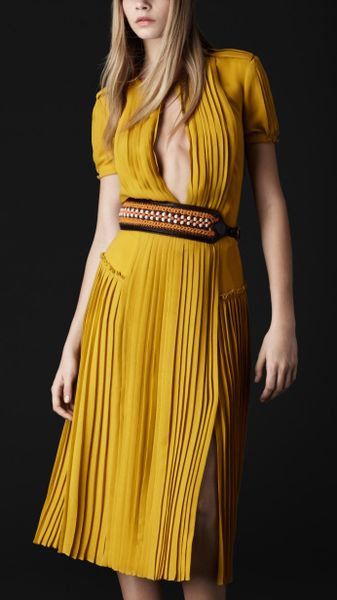 Burberry Prorsum Slash Front Silk Dress in Yellow (chrome yellow) - Lyst