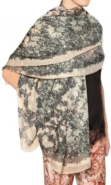 Alexander Mcqueen Printed Modal Cashmere Scarf in Pink (ivory) - Lyst