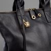 Alexander Mcqueen Leather Northsouth Skull Shopper in Black - Lyst
