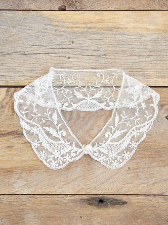  Vintage Lace Collar 