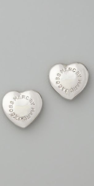  Logo Heart Stud Earrings 