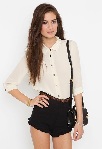 Nasty Gal Scalloped Silk Blouse in Beige (cream) - Lyst