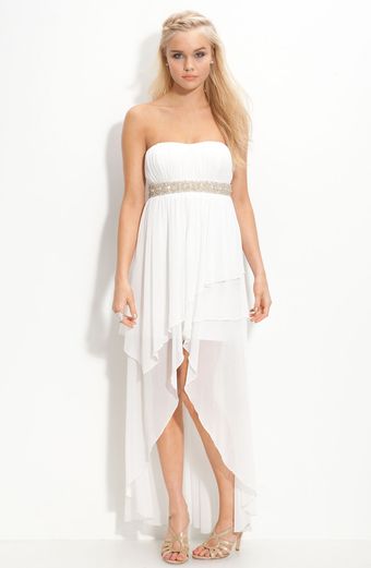 Way-in Layered Chiffon Gown - Lyst