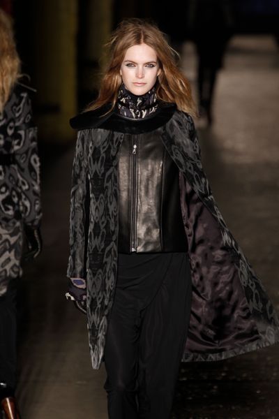 Rag & Bone Fall 2012 Patterned Purple Blouse in Purple - Lyst