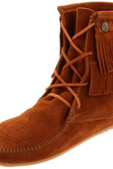 Minnetonka Womens Ankle Hi Tramper Boot - Lyst