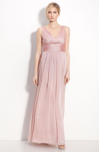 monique lhuillier blush gown