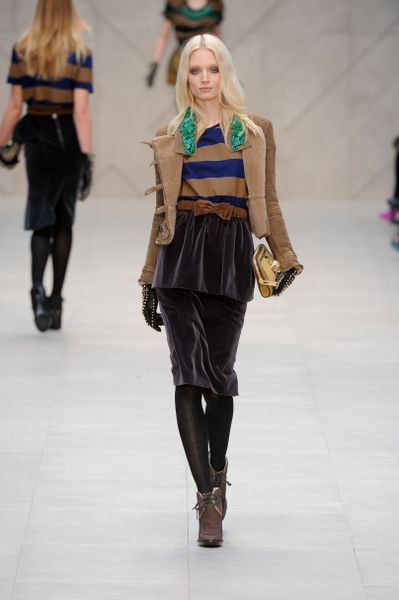 Burberry Prorsum Fall 2012 Small Yellow Clutch Bag in Yellow - Lyst