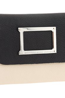 Marc By Marc Jacobs Werdie Colorblocked Billfold - Lyst