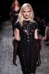 Nina Ricci Fall 2012 Runway Look 46