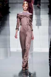 Dior Fall 2012 Short Sleeve Crewneck Dusty Pink Top - Lyst