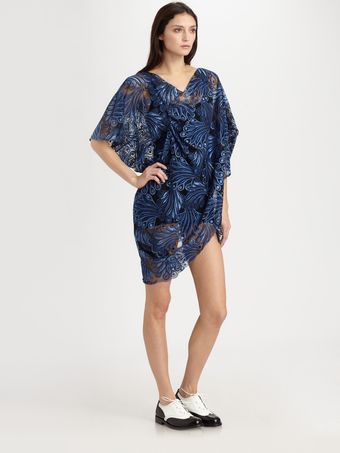  Embroidered Lace Tunic 