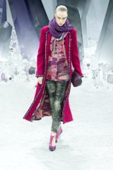 Chanel Fall 2012 Runway Look 64
