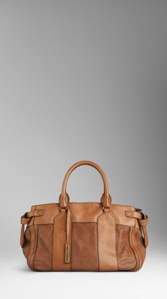Burberry Large Leather Buckle Detail Tote in Brown (saddle brown) - Lyst