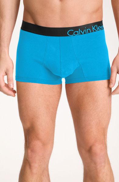 Calvin Klein Bold Cotton  Trunks in Blue for Men (splash) - Lyst