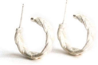 Ayako Kanari Magnitude Plait Small Hoop Earrings Silver - Lyst