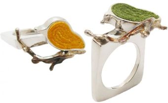 Serena Chen Take A Rest Ring - Lyst