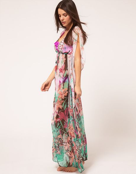 River Island Cream Lily Print Maxi Kaftan in Beige (cream) - Lyst
