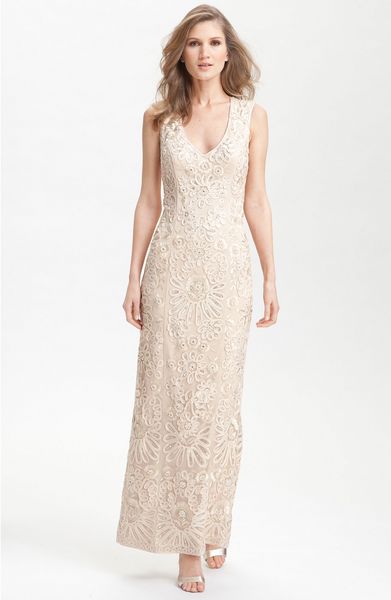 Sue Wong Sleeveless Beaded Gown in Gold (champagne) - Lyst