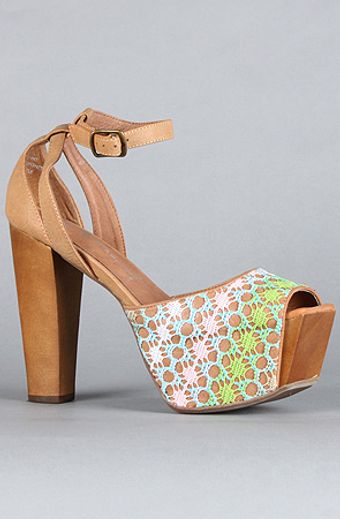 Jeffrey Campbell The Perfect Wooden Shoe in Pastel Tan - Lyst