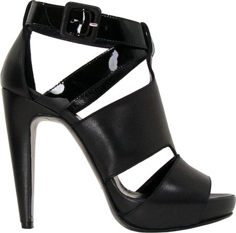 Pierre Hardy Soft Calf and Patent Leather Sandal in Black in Black - Lyst