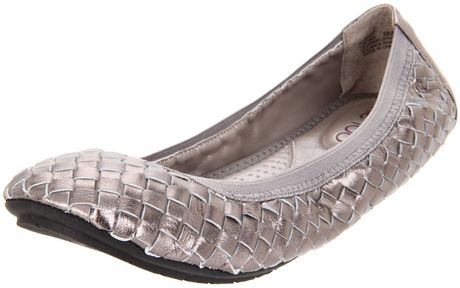 Me Too Womens Lottie Ballet Flat in Silver (pewter) - Lyst
