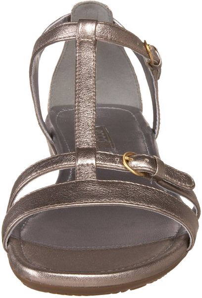 Ecco Womens Bouillon Tstrap Sandal in Gold (light gold) | Lyst