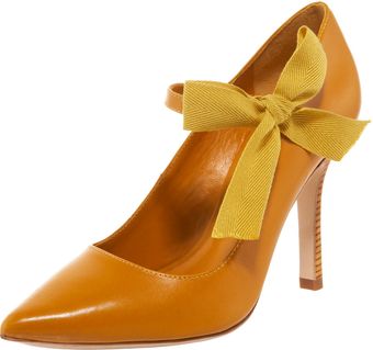  Beverly Mary Jane Ribbon Pump 