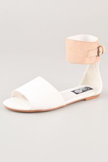 Cheap Monday Saviour Sinaii Flat Sandals - Lyst