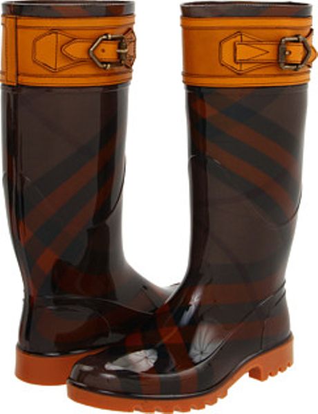 Burberry Buckle Detail Check Rain Boots in Brown (o) - Lyst