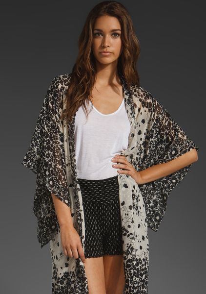 Anna Sui Runway Secret Garden Silk Kimono in Black - Lyst