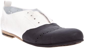  Two Tone Shoe 
