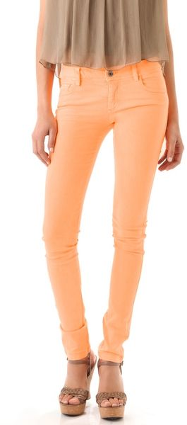 Alice + Olivia Neon 5 Pocket Skinny Jeans in Orange - Lyst