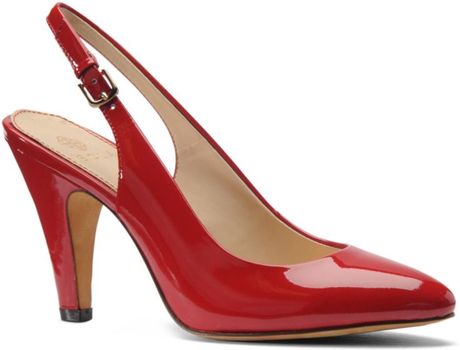 Isola Serena Pumps in Red (fire red patent) - Lyst