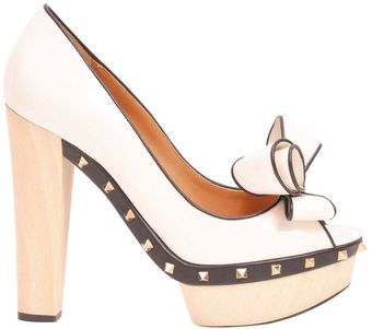 Valentino Rockstud Decolletté Open Toe - Lyst