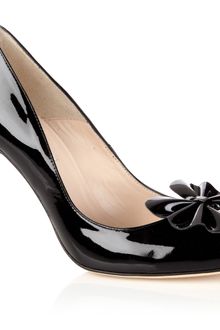 LK Bennett Scalloped Trim Court with Bow - Lyst